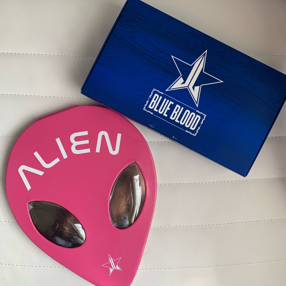 Jeffree Star Alien & Blue Blood Palette Bundle!